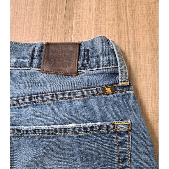 Lucky Brand Mens Distressed Cut Off  Blue Denim Shorts Made in America Size 31X8 - Picture 6 of 9